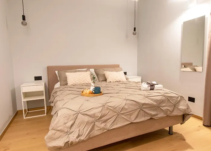 Ihost Luxury -private Parking- Plana 4 Apartment Mailand
